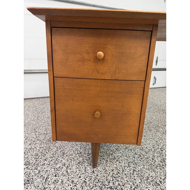 Modern 1950s Paul McCobb Planner Group Desk & Side Table For Sale - Image 3 of 10