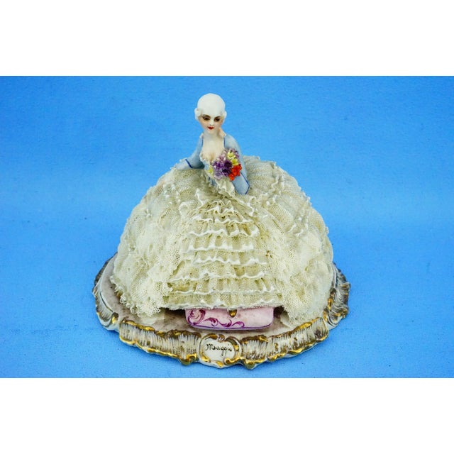 MEASUREMENTS: Height: 11 cm; Width: 14 cm; Depth: 12 cm; Weight: 0.577 kg Item : An extraordinary sculpture in the finest...