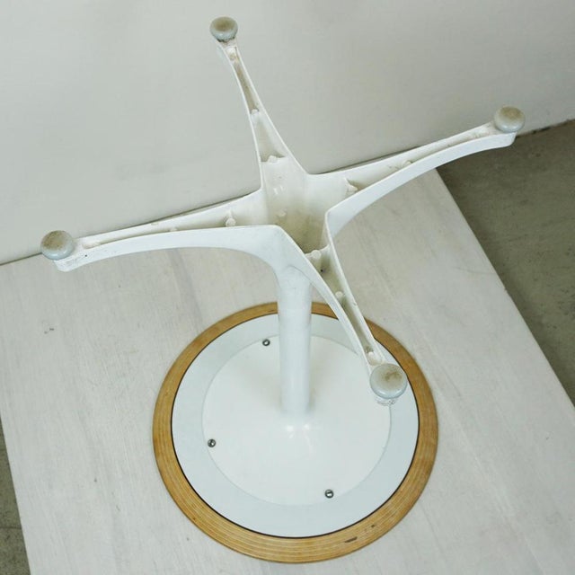 White Pedestal Coffee Table by George Nelson for Herman Miller, 1960s For Sale - Image 11 of 13