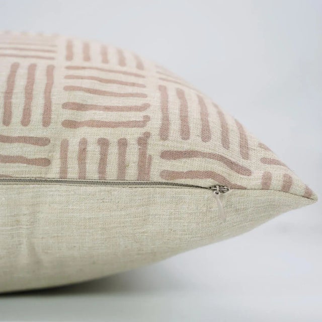 Modern Handcrafted Pillow Cover With Block Print 14x20 Inch Linen Blend-Chauras For Sale - Image 3 of 4