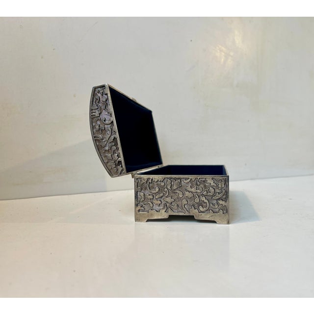 Vintage Jewelry Box in White Metal, 1980s For Sale - Image 4 of 9
