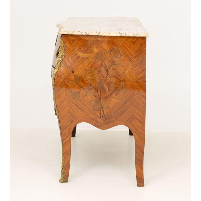 Wood Louis XV Style Walnut Bombe Commode For Sale - Image 7 of 9