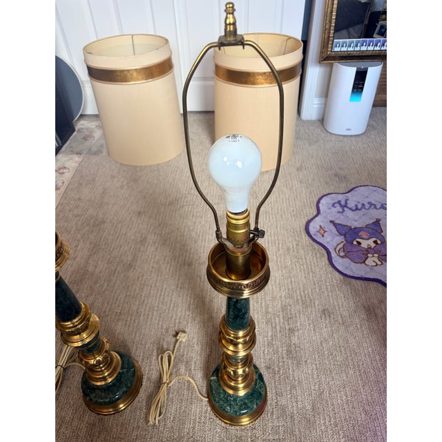 Vintage Mid Century Modern Green Marble and Brass Table Lamp Pair For Sale - Image 6 of 10
