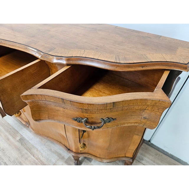 Baroque-Style Walnut Sideboard with Four Doors and Four Drawers, 1960 For Sale - Image 14 of 18