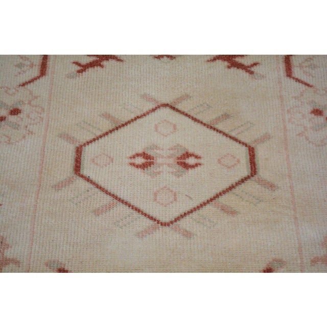Vintage Turkish Anatolian Hand Knotted Wool Rug, 2'3''x7'6'' For Sale In New York - Image 6 of 6