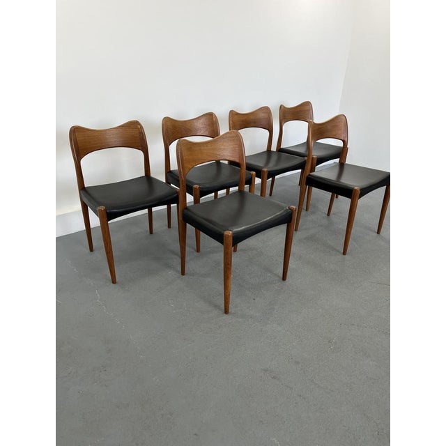 Model 71 Dining Chairs in Teak by Niels O Møller for J.L. Møllers, 1950s, Set of 6 For Sale - Image 5 of 18