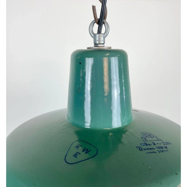 Mid-Century Modern Industrial Green Enamel Pendant Lamp, 1960s For Sale - Image 3 of 13