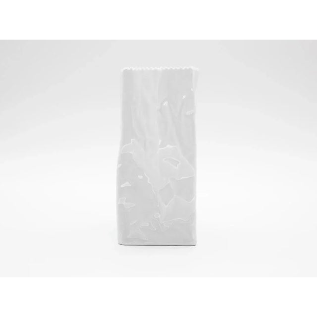 White Paper Bag Vase by Tapio Wirkkala for Rosenthal Studio-Line, Germany, 1970s For Sale - Image 8 of 10