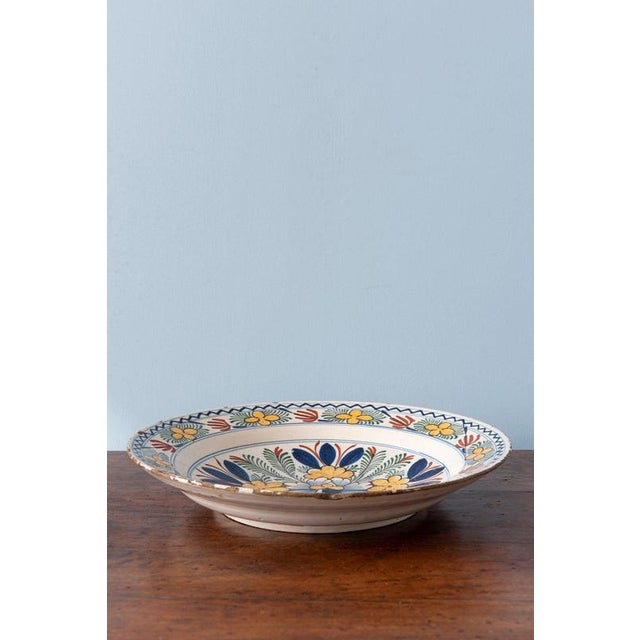 Dutch Delft Polychrome Vase and Flowers Dish, Early 19th Century For Sale - Image 5 of 7