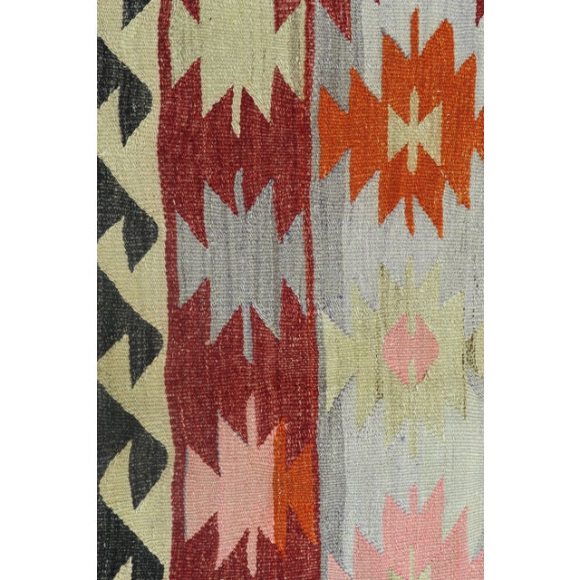 Vintage Turkish Kilim Rug-5′2″ × 9′1″ For Sale - Image 10 of 13