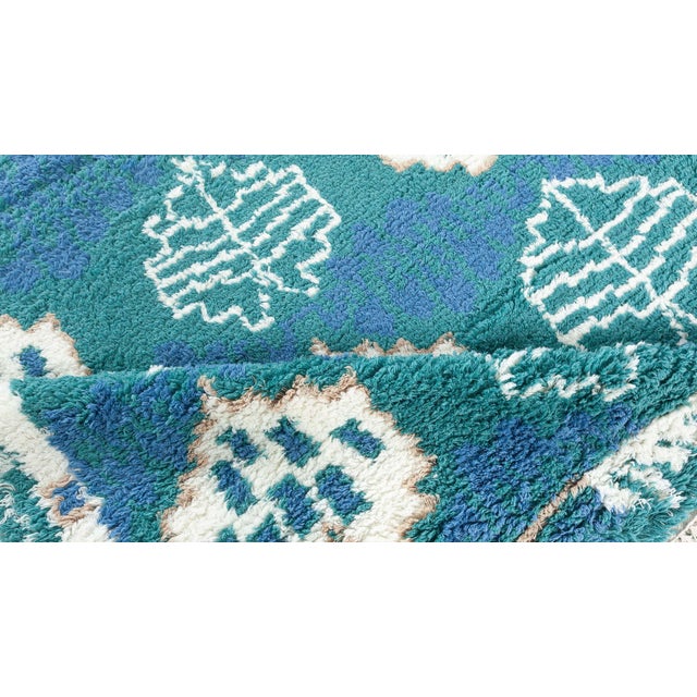 Modern Swedish Pile Rug by Doris Leslie Blau Size: 10'3" × 12'7" (312 × 383 cm) This striking modern Swedish pile rug is a...