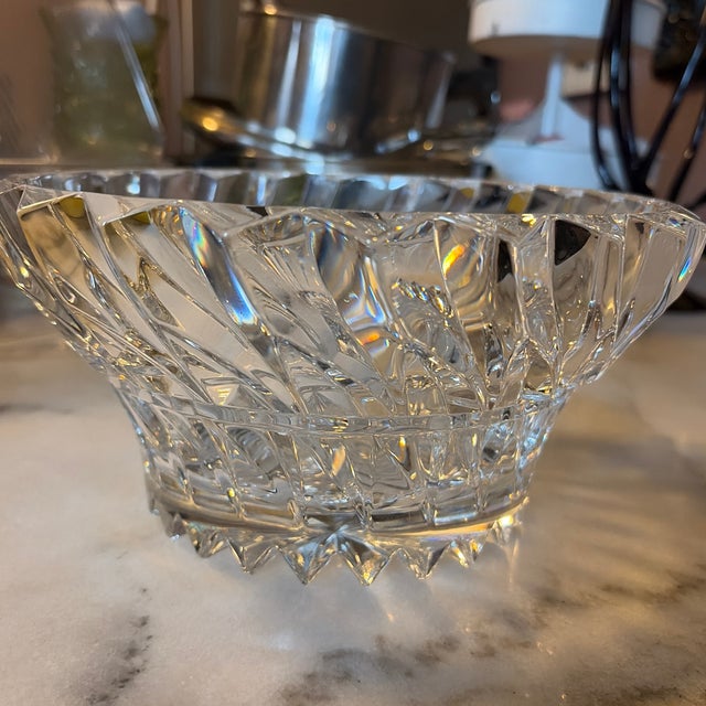 Japanese Brand New Mikasa “Rainier” Crystal Bowl in Original Box – Heavy Lead Crystal, Never Used For Sale - Image 3 of 12