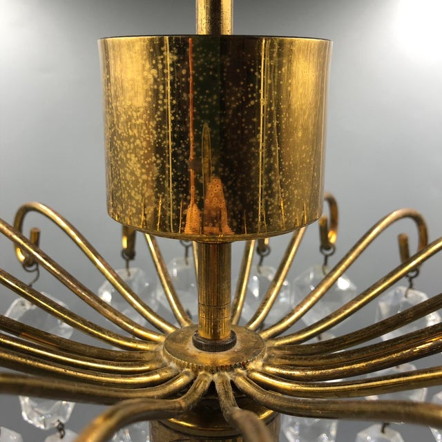 Mid-Century Modern Hollywood Regency Art Deco Basket Chandelier in Brass & Crystal Ceiling Lamp For Sale - Image 3 of 18
