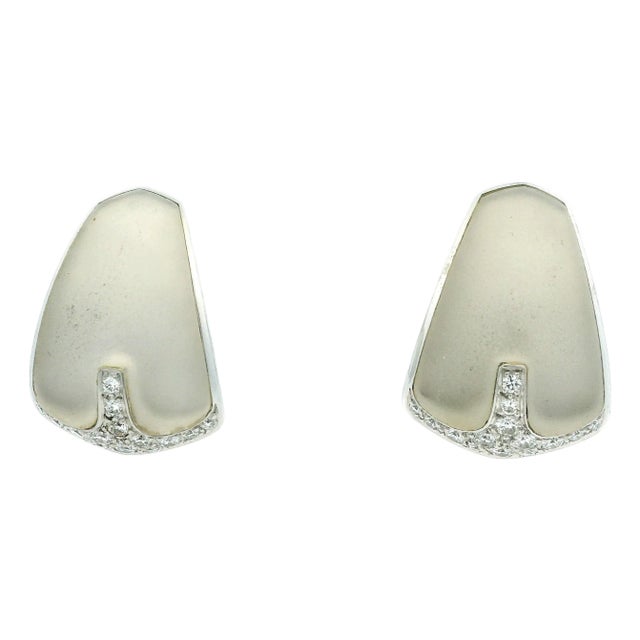 1980s Pair of Italian 18k White Gold Smoky Quartz & Diamond Sculptural Earrings For Sale