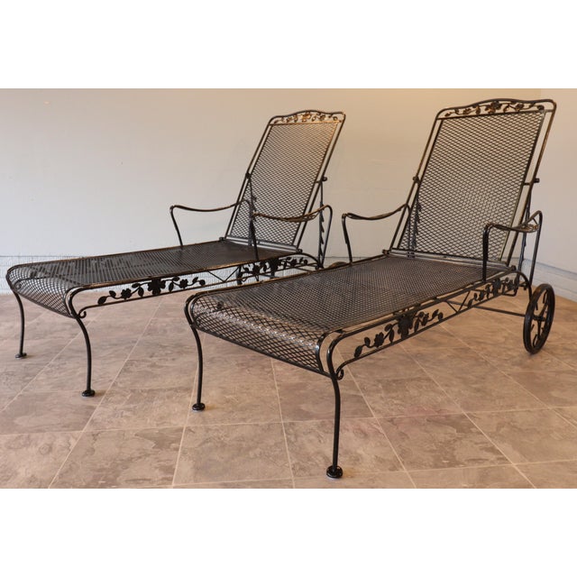Mid-Century Modern Sam Blount Company Wrought Iron Floral Chaise Loungers — Vintage Pair For Sale - Image 3 of 18