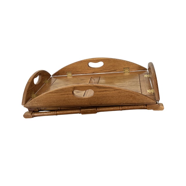 Vintage English Campaign-Style Butler’s Tray Table – Folding Faux Bamboo Base, Adjustable Height, Removable Serving Tray in Oak For Sale - Image 9 of 10