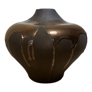 Vintage Haeger Pottery Volcanic Metallic Black Drip Glaze Matte Finish Vase Vessel Raku Collection 162 For Sale