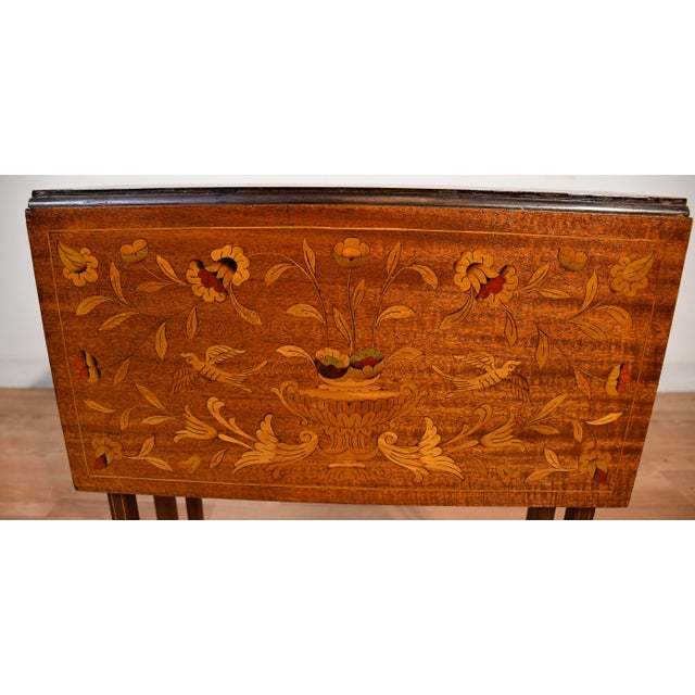 1900s Antique English Mahogany Dutch Marquetry Pembroke Drop Leaf Side End Table For Sale - Image 10 of 14