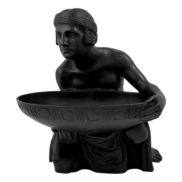 Austrian Art Nouveau Patinated Bronze Sculpture by Gustav Gurschner for K.K. Kunst-Erzgiesserei, 1904 For Sale