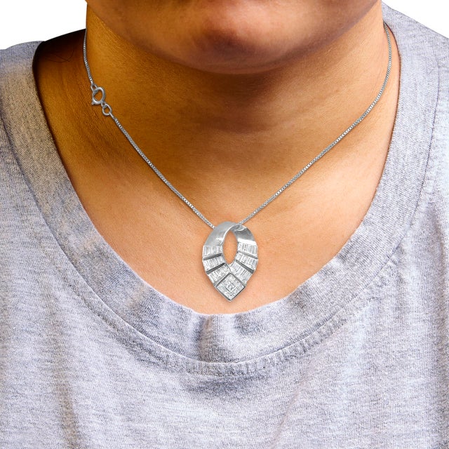 14k White Gold 1 5/8 Cttw Invisible Set Princess and Channel Set Baguette Diamond Curved Oval Shape Pendant Necklace (G-H Color, VS2-SI1 Clarity) For Sale - Image 4 of 5