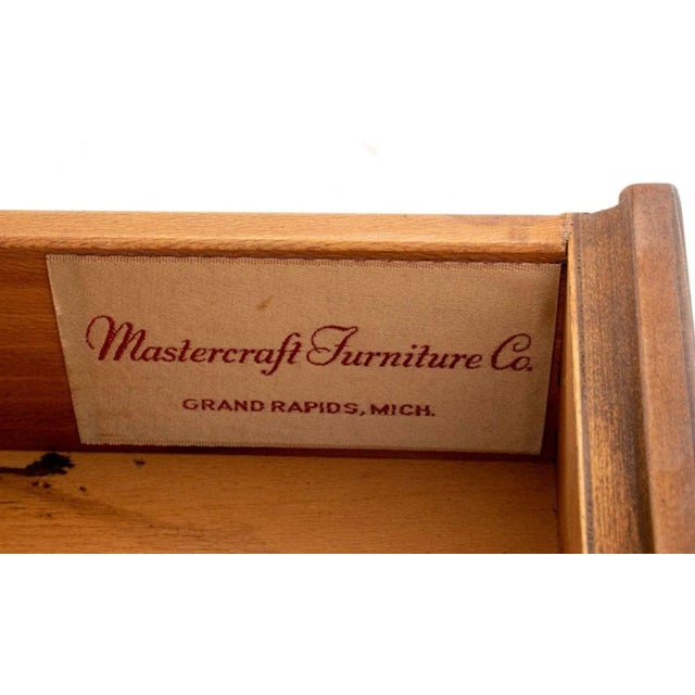 Mid-Century Mastercraft Wood Lamp Table For Sale - Image 10 of 11