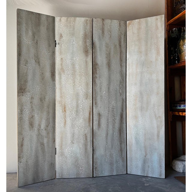 1980s Vintage Gilt Peacock 4-Panel Folding Screen, Maitland Smith Attributed, Asian Modern For Sale - Image 5 of 6