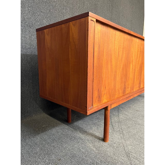 1960s Vintage Mid Century Danish Teak Credenza by Peter Lovig For Sale In San Diego - Image 6 of 8
