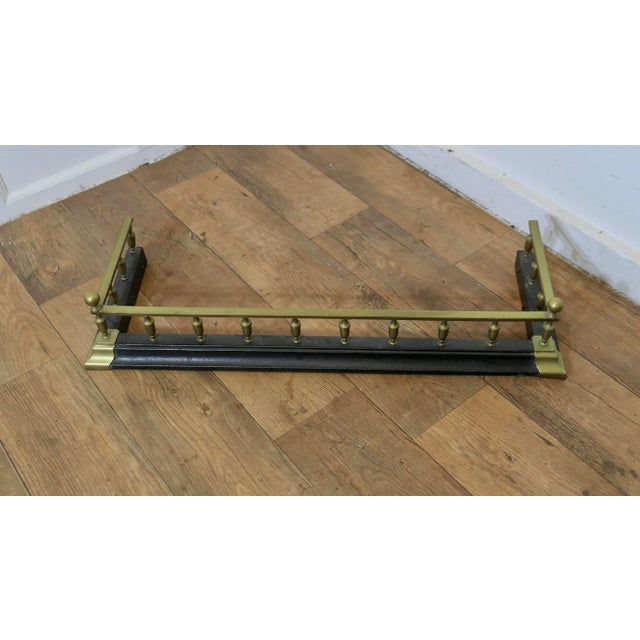Victorian Brass and Iron Fender For Sale - Image 4 of 6