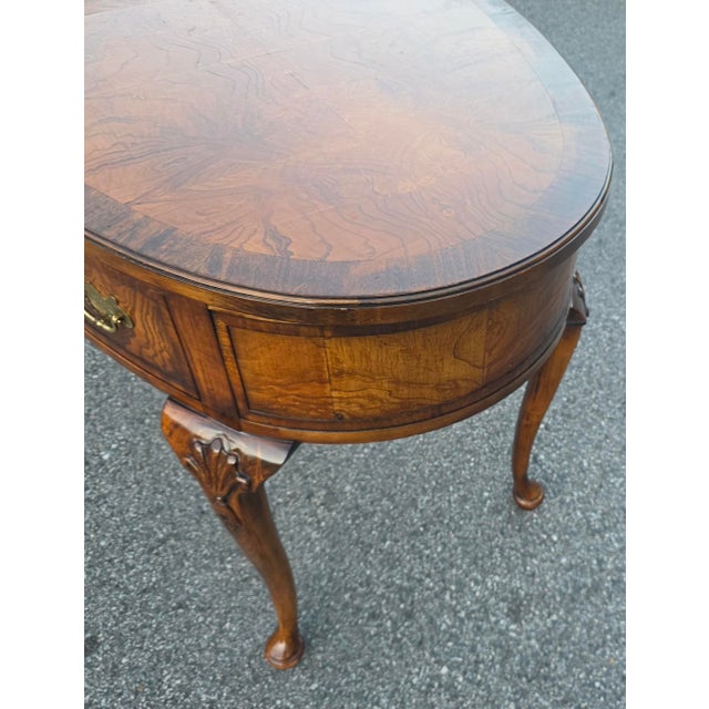 Hekman Queen Anne Revival Burl Walnut Writing Desk With Carved Shell-Accent Cabriole Legs, Late 20th Century For Sale In Washington DC - Image 6 of 12