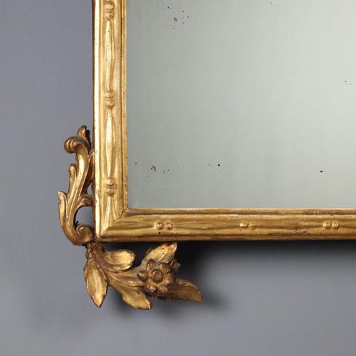 Neoclassical Mirror in Carved and Gilded Wood For Sale - Image 6 of 10