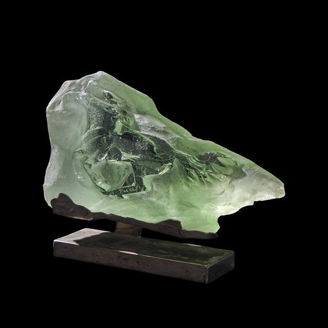 Suzanne Pascal Slag Glass Horse Sculpture This sculpture measures: 11 wide x 3.25 deep x 8.25 inches high Excellent...