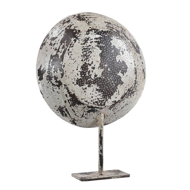 1970s 1970s Industrial Metal Sieve Tabletop Sculpture | Rustic Farmhouse Centerpiece on Stand | Distressed Blue Gray Kitchen Tool Home Decor For Sale - Image 5 of 6