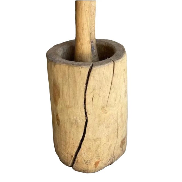 Brown Early 19th Century Primitive Wood Mortar and Pestle, Belgium For Sale - Image 8 of 9