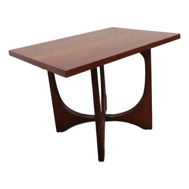 Broyhill Brasilia Mid Century Modern Side End Lamp Table 6242 For Sale