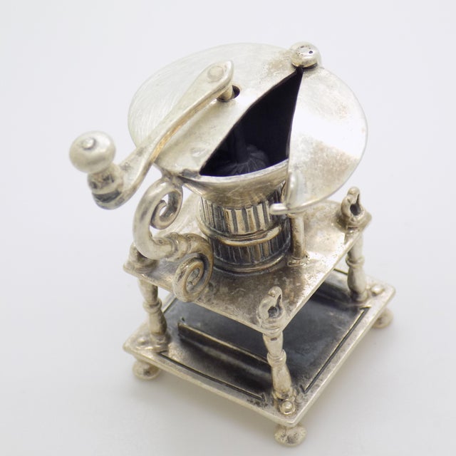 1970s Vintage Italian Sterling Silver 925 Grinder Figurine with Moving Parts by Medusa-Oro, 1970s For Sale - Image 5 of 12