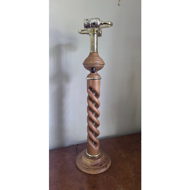 Frederick Cooper MCM James Mont Carved Helix Lamp for Frederick Cooper For Sale - Image 4 of 15