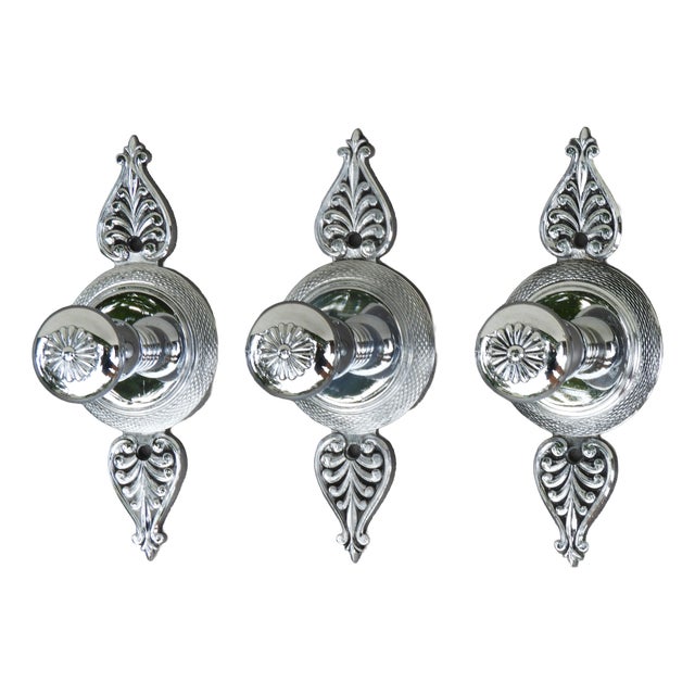 Neoclassical French Chrome Vanity Hook with Acanthus Design, 1970s, Set of 3 For Sale