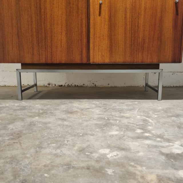 Mid-Century Modern VSJ-125 Salon Cabinet by Kurt Gunther & Horst Brechtmann for Fristho, 1960 For Sale - Image 3 of 16