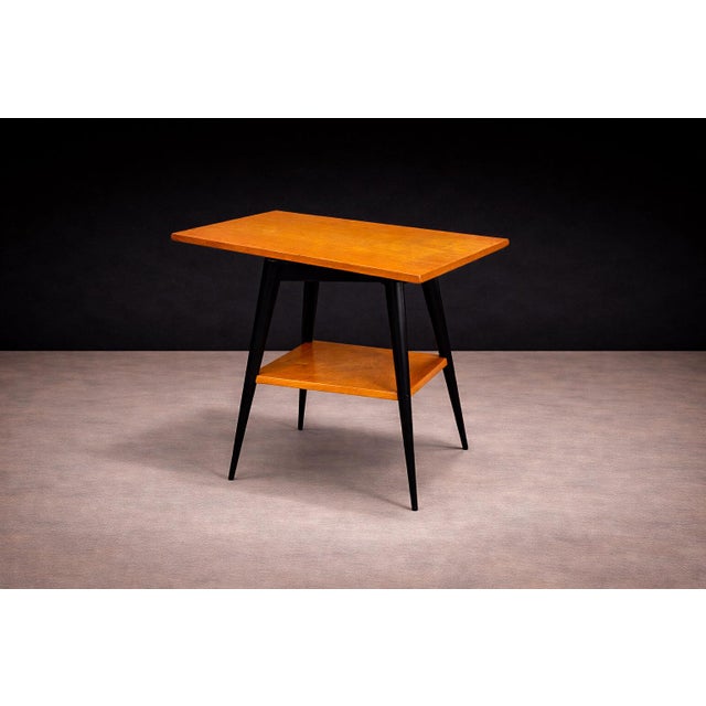 Mid-Century Modern Side Table With a Swivel Top in Pau Marfim & Ebony Finish, Unknown, 1950s For Sale - Image 3 of 9