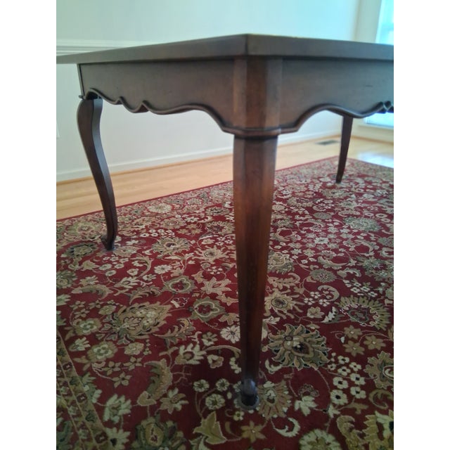 Mid 20th Century French Provincial-Style Henredon Solid Alder Dining Table With 2 Extension Leaves For Sale In Washington DC - Image 6 of 10