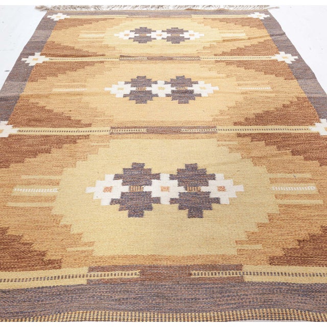 Tan Doris Leslie Blau Vintage Swedish Flat Woven Rug by Ingegerd Silow For Sale - Image 8 of 9