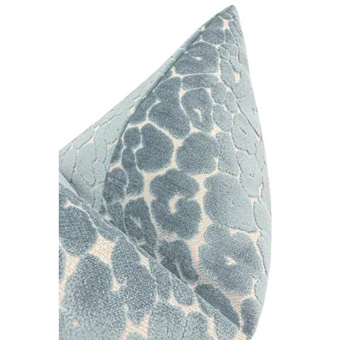 22" Cerulean Blue Leopard Cut Velvet Pillows - a Pair For Sale - Image 4 of 5