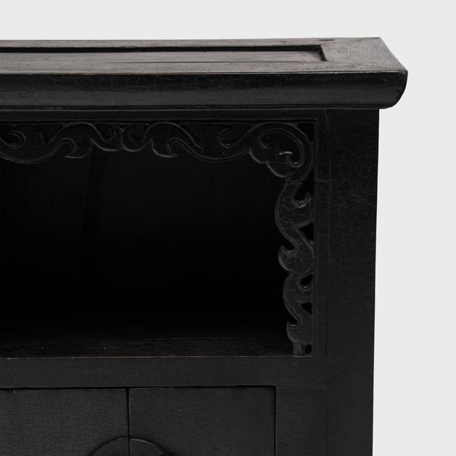 Mid-Century Modern Chinese Petite Crackled Offering Cabinet, C. 1860 For Sale - Image 3 of 5
