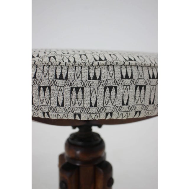 1930s Piano Bentwood Beech Stool, Czechoslovakia, 1930s For Sale - Image 5 of 11