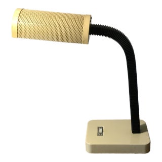 Vintage Postmoden Cream Metal Cutout Black Gooseneck Desk Lamp For Sale