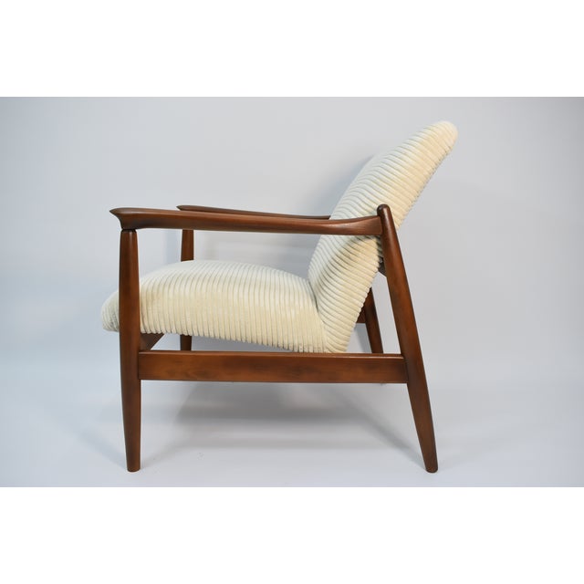 The armchair wich you see is currently the most famous polish armchair, a true symbol of the 1960s. It was designed in...