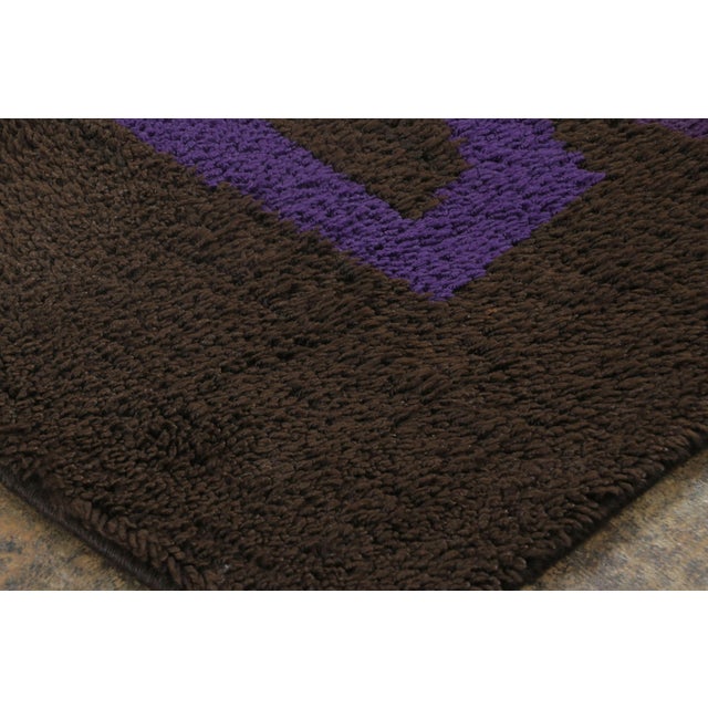 1950s Vintage Scandinavian Rya Rug in Pink & Blue Abstract Field - Rug & Kilim For Sale - Image 5 of 7