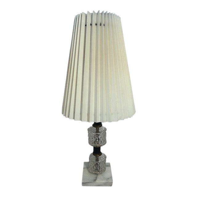 Vintage Mid‑Century Stacked Textured Glass & Marble Table Lamps – Pair of 2 Leviton Hollywood Regency 18" Accent Lamps For Sale