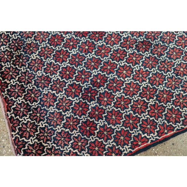 Textile Galerie Shabab Collection Mid-20th Century Turkish Anatolian Rug For Sale - Image 7 of 10