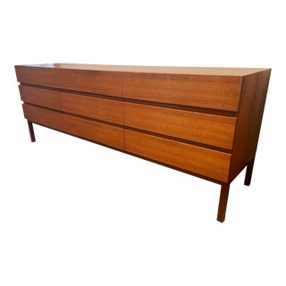 Mid Century Modern 9 Drawer Dressing Chest or Console For Sale